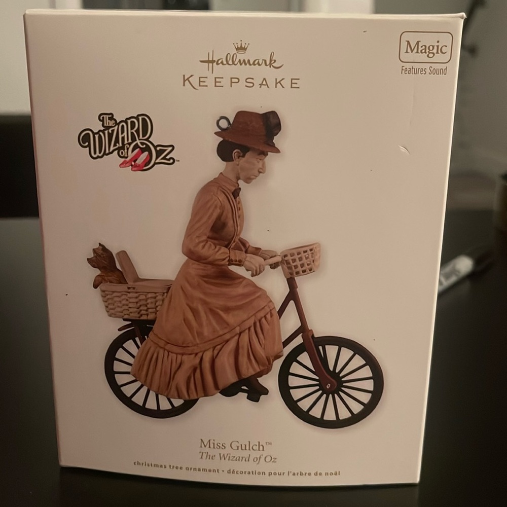 Wizard of Oz “Miss Gulch” ornament